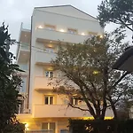 ホテル Barsanti ピエトラサンタ