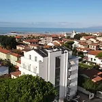ホテル Barsanti