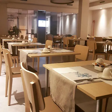 Barsanti Hotel 3*